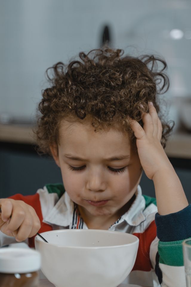 Votre enfant présente un inconfort digestif occasionnel après les repas